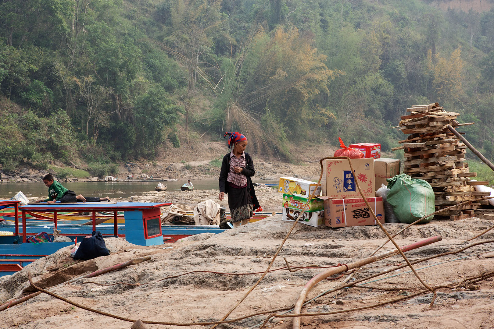 Life along Nam Ou river