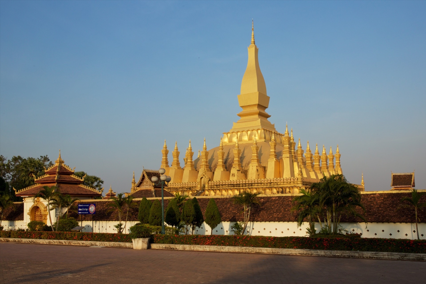 That Luang in Vientiane