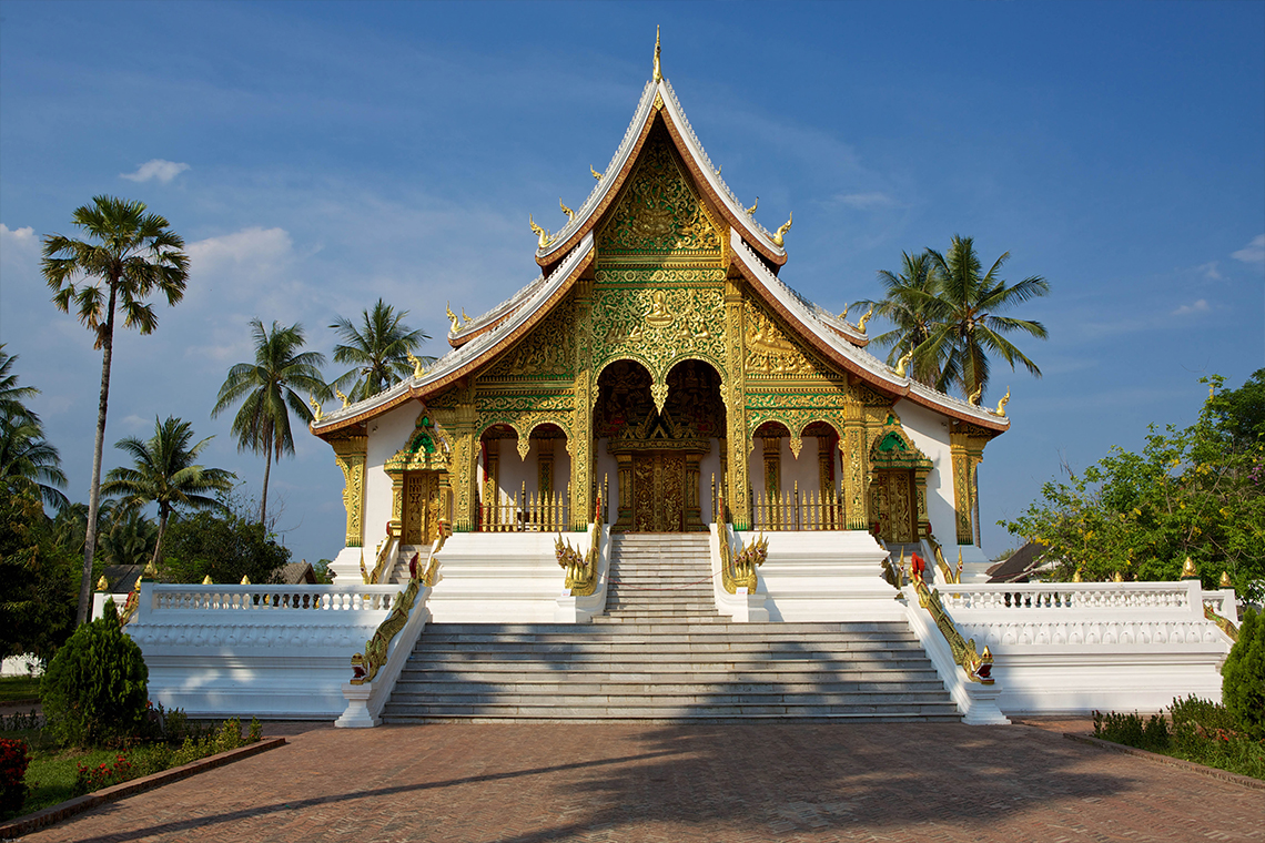 Wat Haw Phra Bang Temple