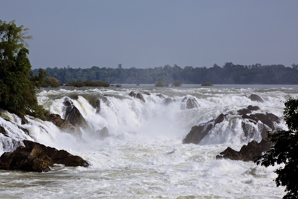 laos-south-waterfall-kon-pa-pheng-tiger-trail-photo-by-cyril-eberle CEB_1695