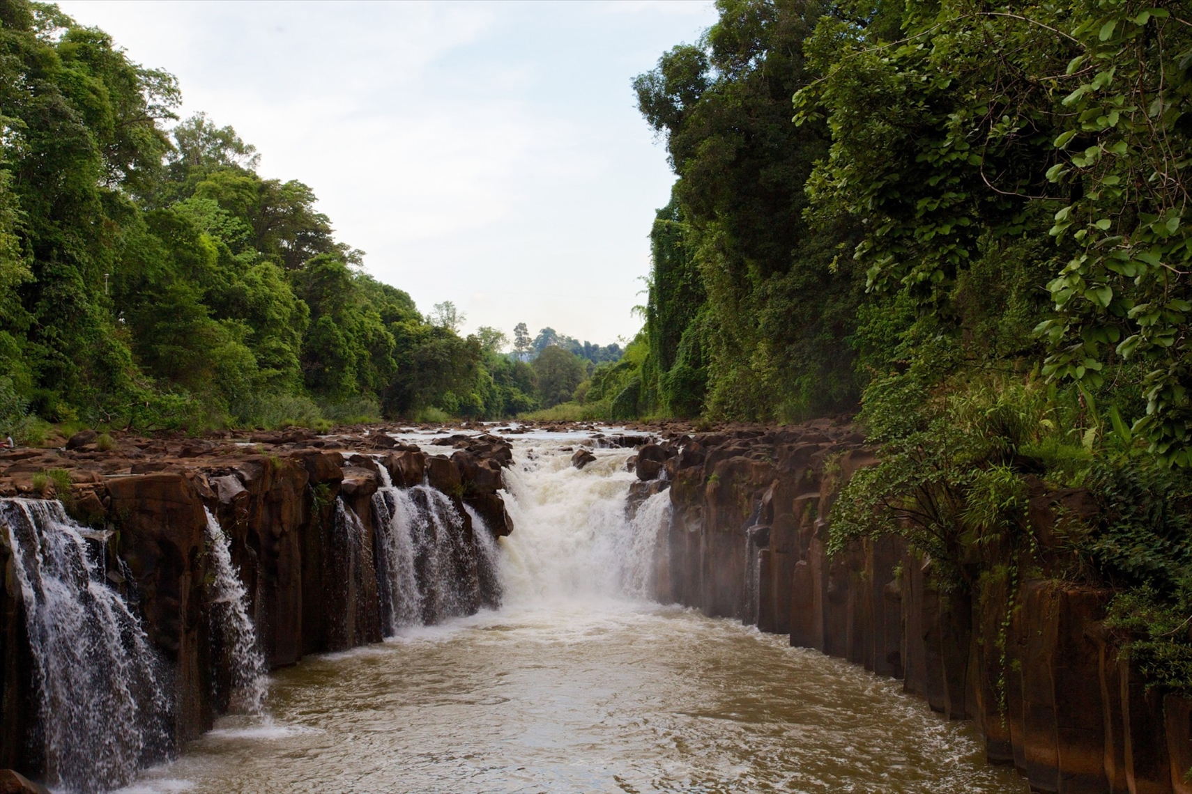 Tad Pha Suam Wasserfall